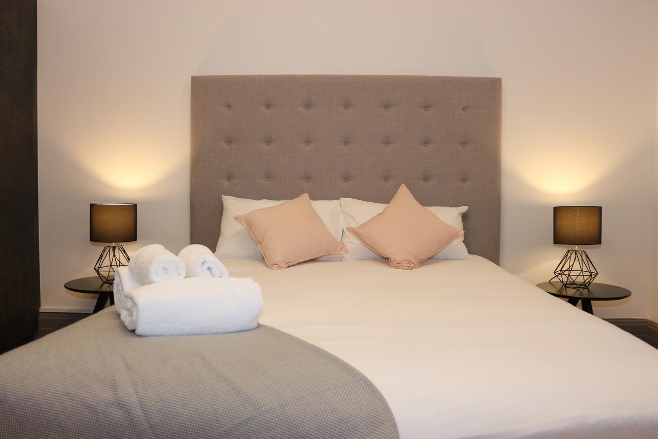 Guildford Hotel Eksteriør billede